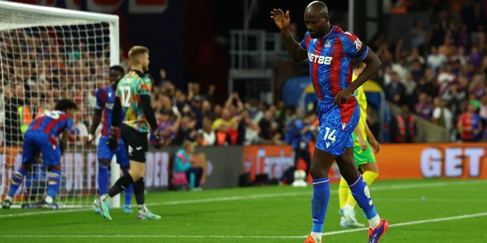 Piala Liga Inggris 2024-2025: Crystal Palace 4-0 Norwich