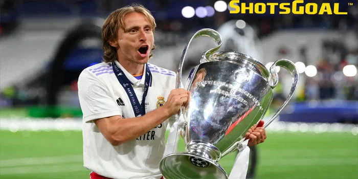 Pemain Luka Modric Teken Kontrak Baru Di Di Klub Real Madrid