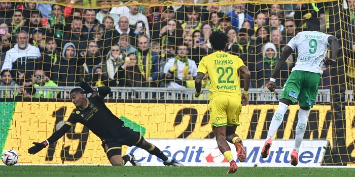 Liga Prancis 2024-2025: Nantes 2-2 St. Etienne