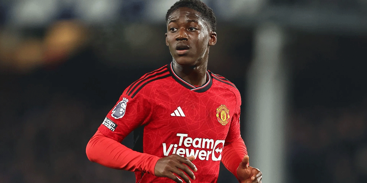 Kobbie Mainoo Putuskan Bertahan di Manchester United Musim Ini