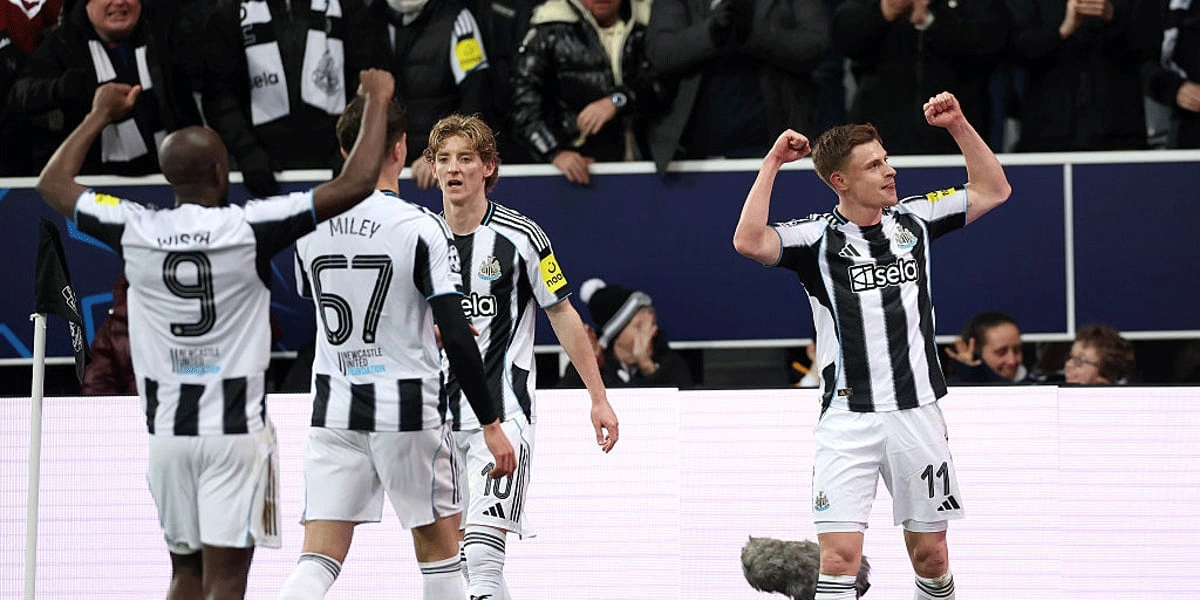 Newcastle-Perkasa-Tak-Terkalahkan-di-St-James-Park.